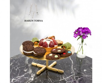 25 cm ayaklı pirinç tepsi